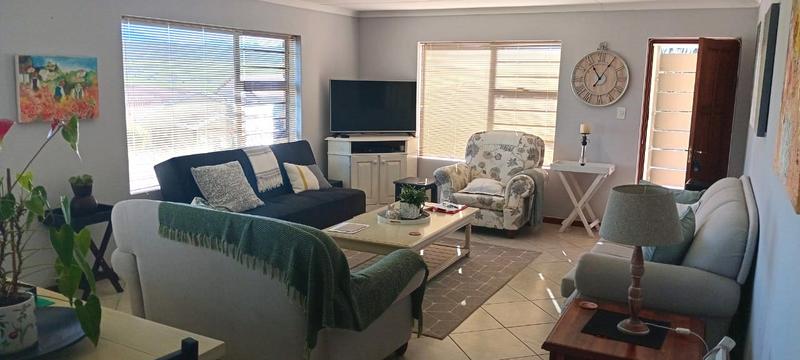 3 Bedroom Property for Sale in Reebok Western Cape